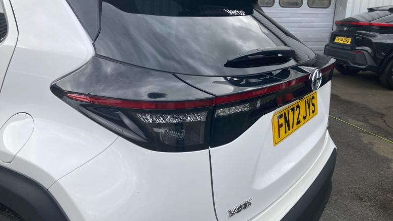 Toyota Yaris Cross 1.5 Hybrid Design 5dr CVT Hybrid Estate